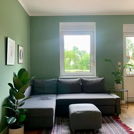 Fuer 8 Gaeste Mit 1000 Qm Garten, 1 Stunde Von Berlin Нойруппин