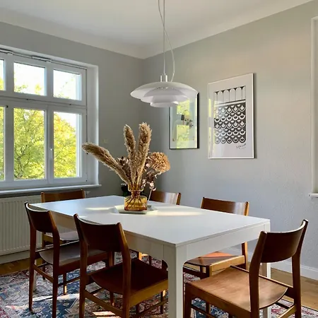 Fuer 8 Gaeste Mit 1000 Qm Garten, 1 Stunde Von Berlin Нойруппин